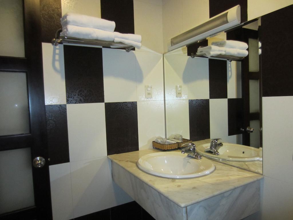 Nam Son Hotel Ho-Chi-Minh-Stadt Zimmer foto